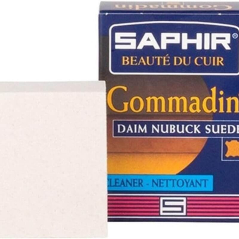 La Gommadin Saphir est une gomme abrasive conçue pour enlever les traces et les taches sur les articles en daim et nubuck. Après nettoyage, appliquer un spray imperméabilisant sur la peausserie. 