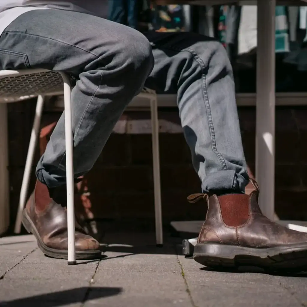 Blundstone 550 - Classic Chelsea Boots - Walnut Brown – Image 3