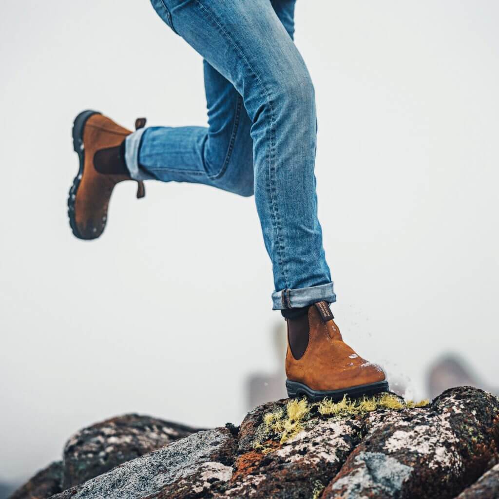 Blundstone 562 - Classic Chelsea Boots - Saddle Brown – Image 4